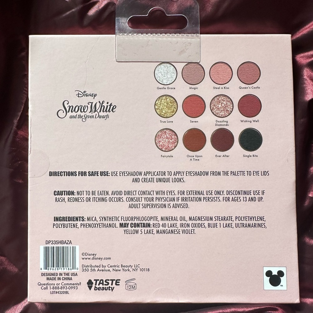 Disney Snow White Eyeshadow Palette Snow White and the seven dwarfs - Picture 3 of 6